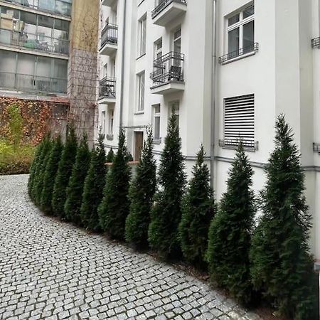 Cute Apartment Perfect For Business And Travel. Warsaw Exterior photo