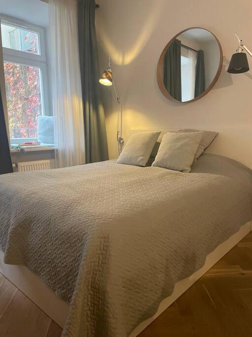 Cute Apartment Perfect For Business And Travel. Warsaw Exterior photo